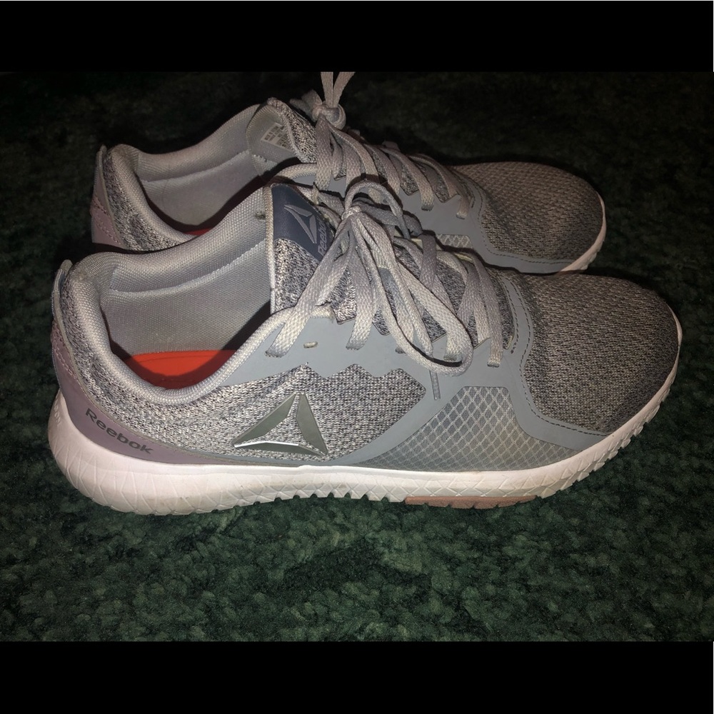 Reebok women’s sneaker size 10w